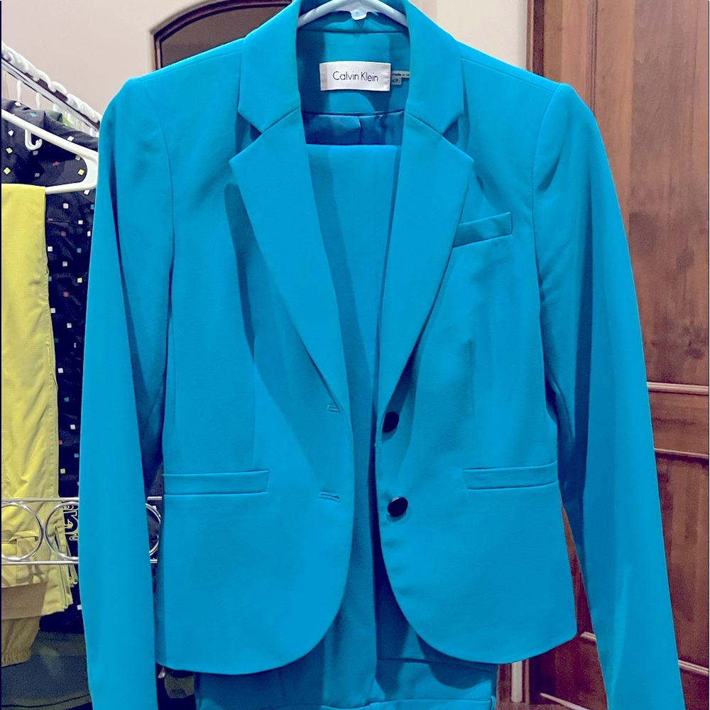 Calvin Klein Suit - Petite 4 - Blue